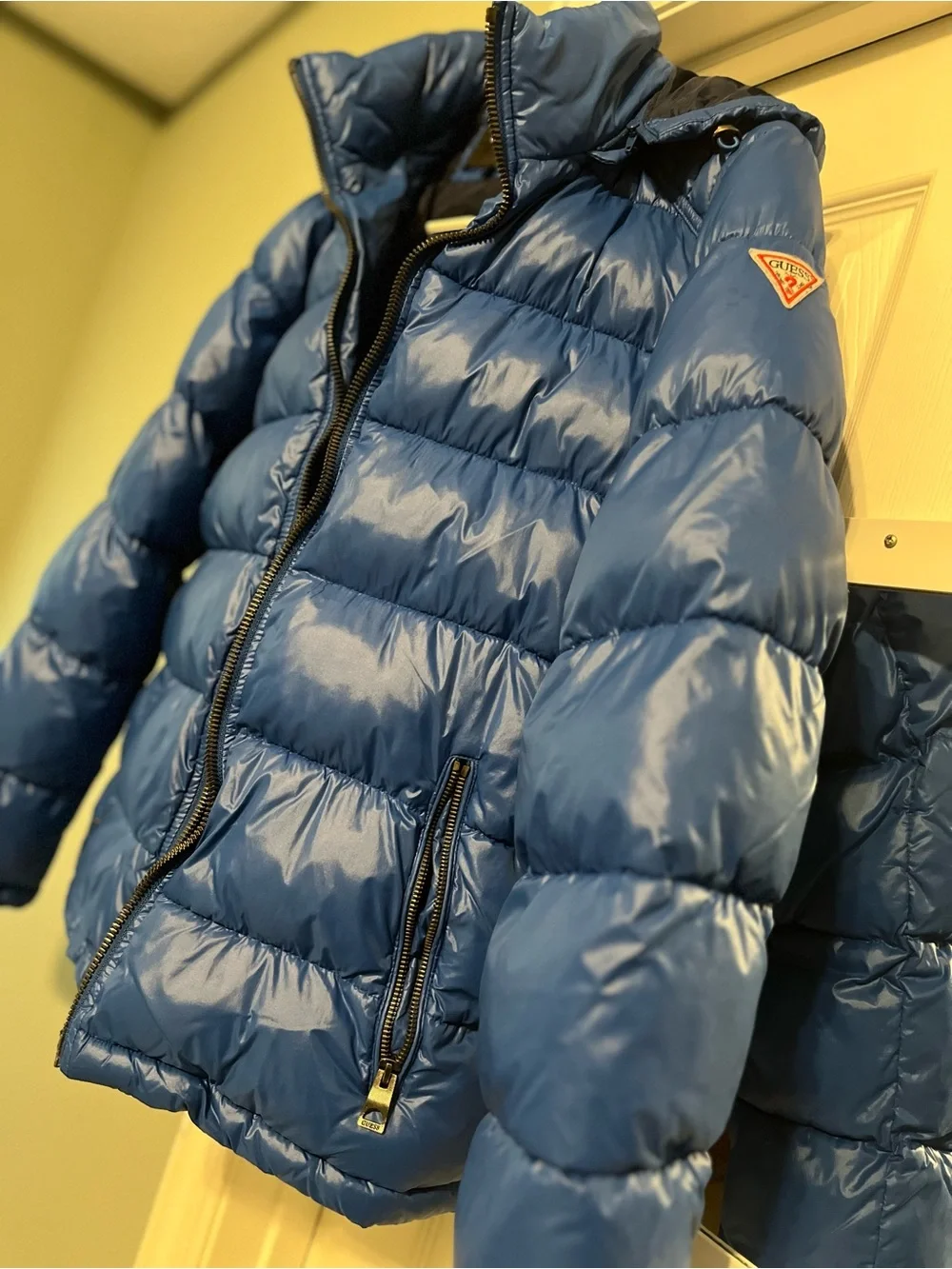 Boys Size Small  Blue Puffer Jacket - Lightweight Winter Coat.